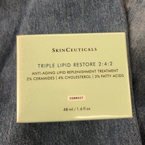 SkinCeuticals Triple Lipid Restore 2:4:2